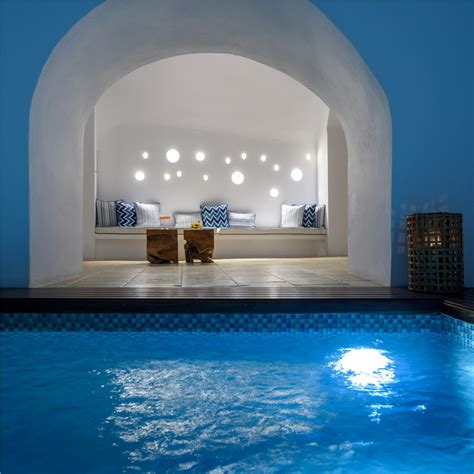 Nefeles Luxury Suites,Santorini .